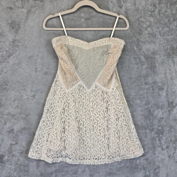 Kimchi Blue | Dresses | Kimchi Blue Dress Womens 6 Neutral Cream Lace Strap  Sweetheart Mini Party Nwt | Poshmark